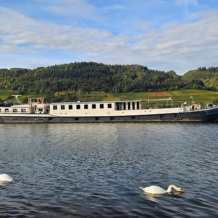 Hotelboat Iris Groningen Exterior photo